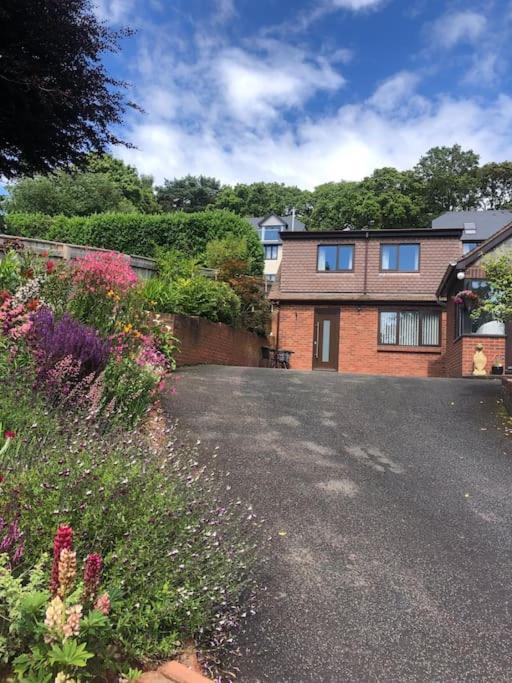 1 Bedroom Self Contained Separate Annexe In Exeter Ide Exterior photo
