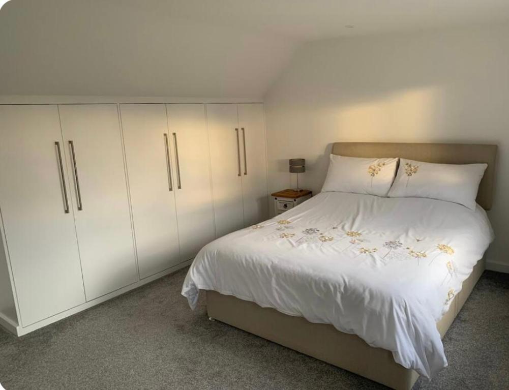 1 Bedroom Self Contained Separate Annexe In Exeter Ide Exterior photo