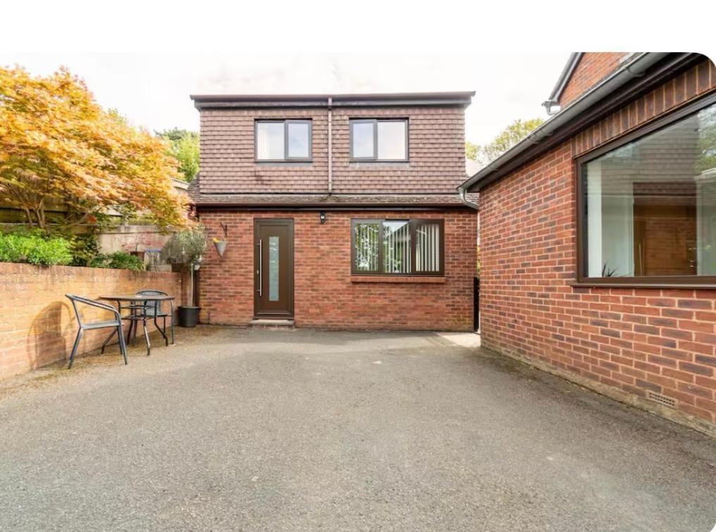 1 Bedroom Self Contained Separate Annexe In Exeter Ide Exterior photo